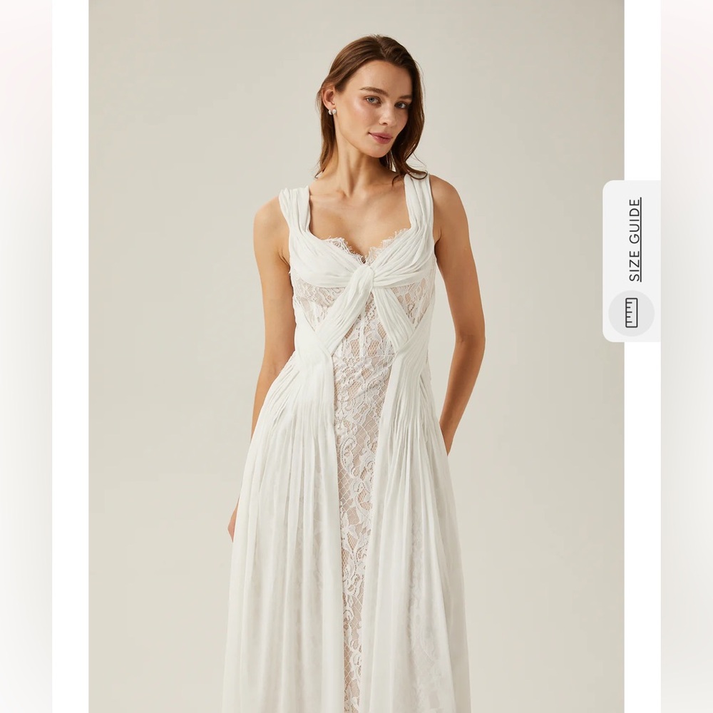 Elegant White Lace Dress